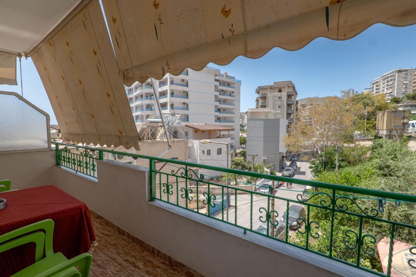 Hotel Vila Vilson Саранда Экстерьер фото